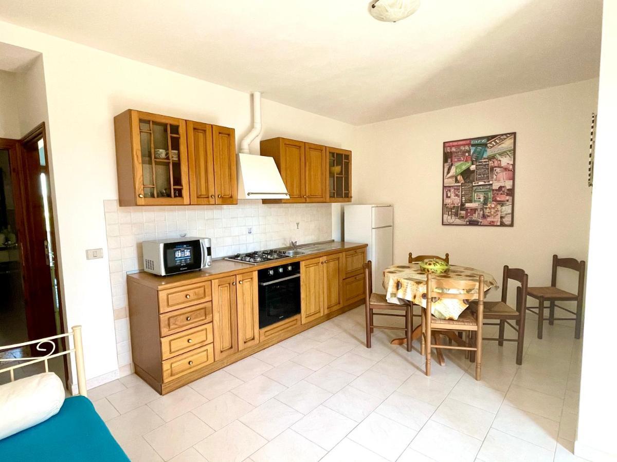 Apartment Luisa Tergu エクステリア 写真